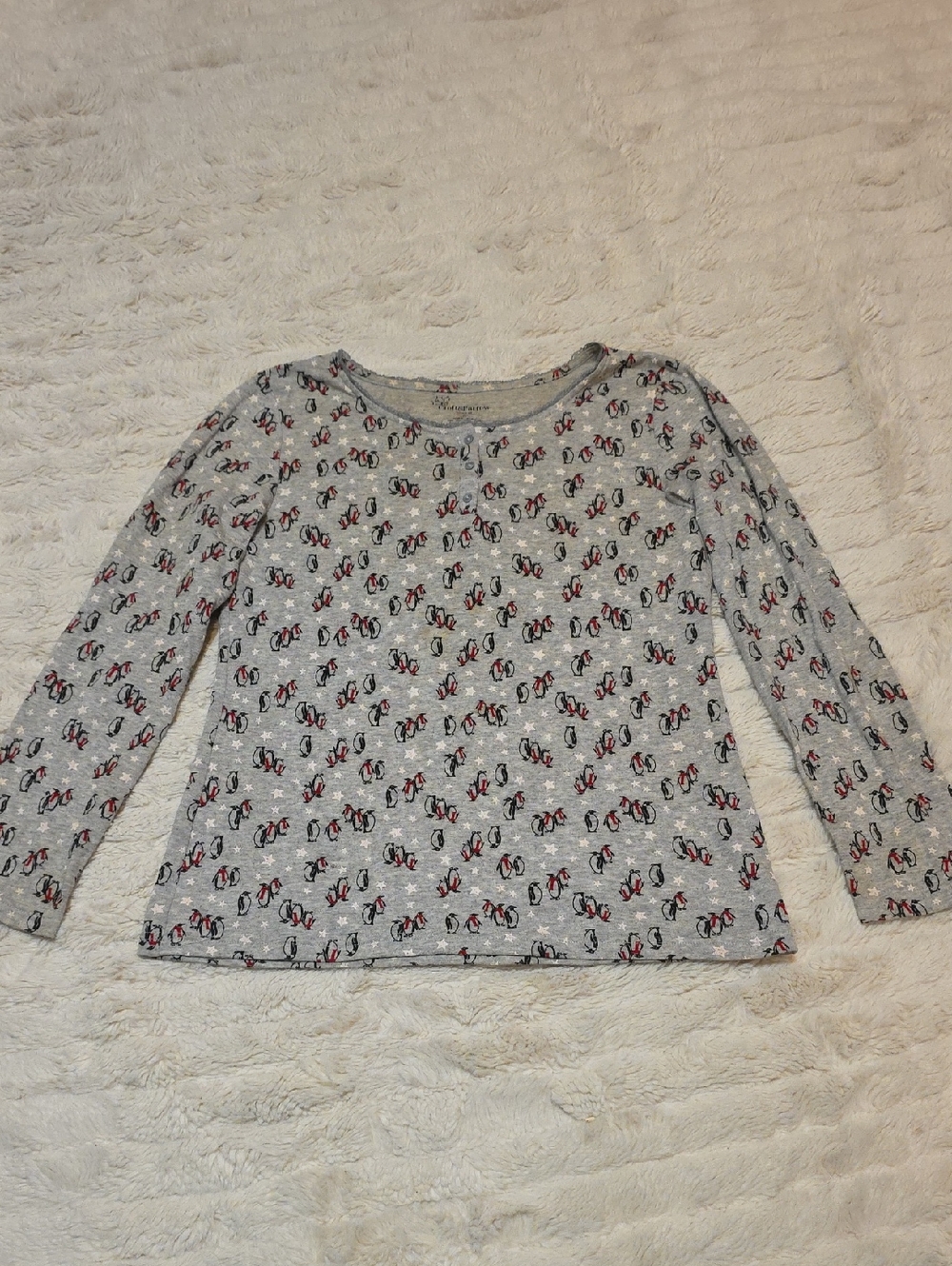 croft & barrow Heather Gray Top with Red and Black Penguin Details